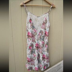 Victoria’s Secret Gold Label Babydoll Chemise M Lace VS